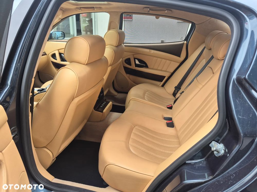 Maserati Quattroporte Standard - 23