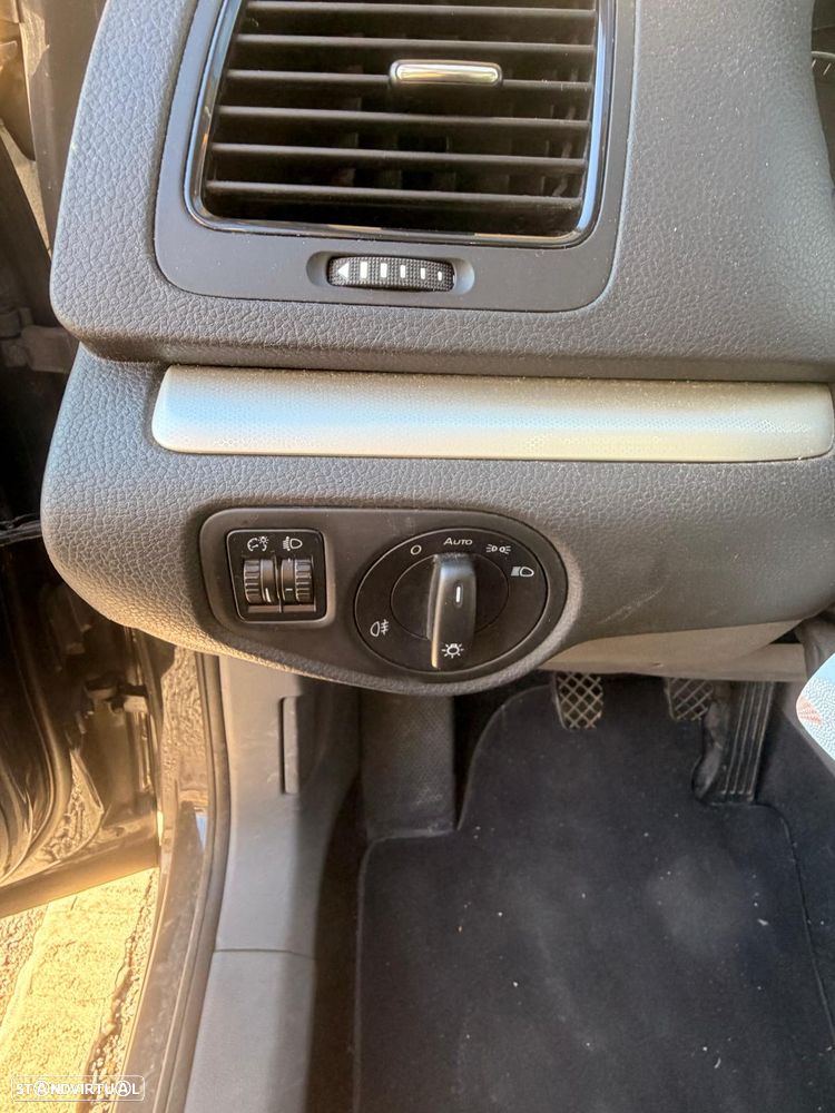 SEAT Alhambra 2.0 TDi Reference - 14