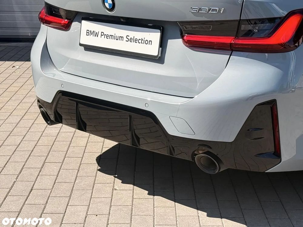 BMW Seria 3 330i xDrive M Sport sport - 27