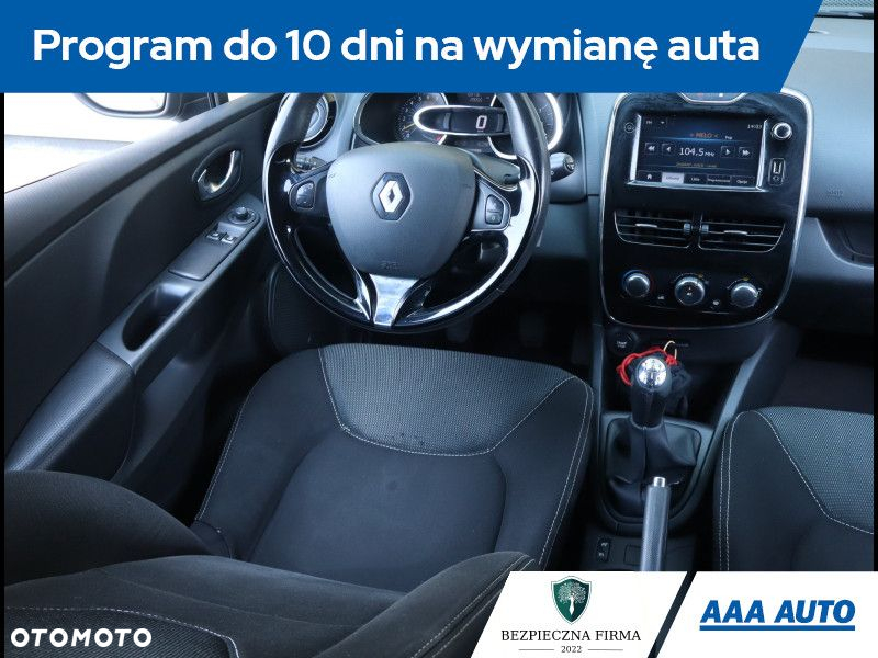 Renault Clio - 8
