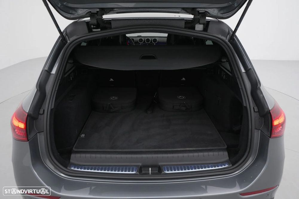 Mercedes-Benz C 300 de AMG Line - 37