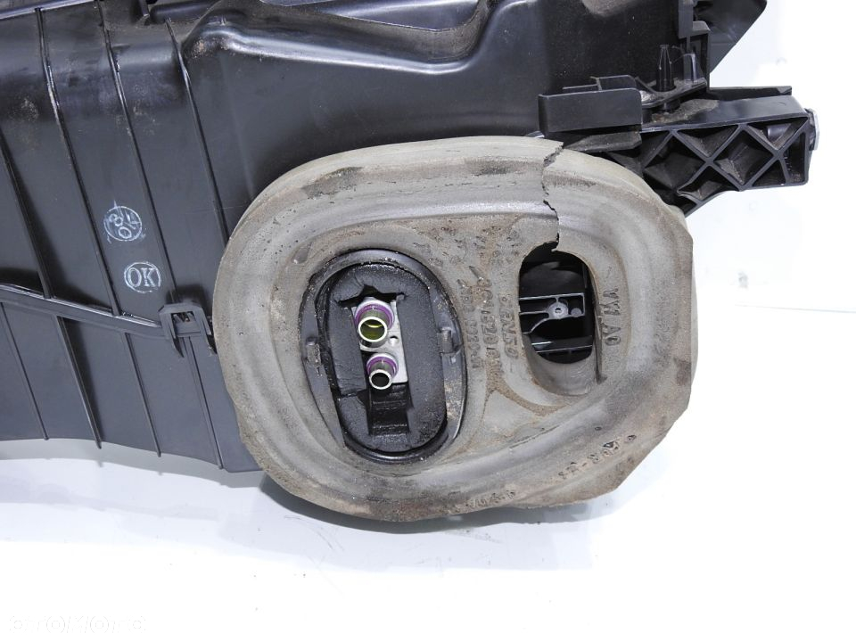 NAGRZEWNICA VW PASSAT B6 3C1820003D - 11