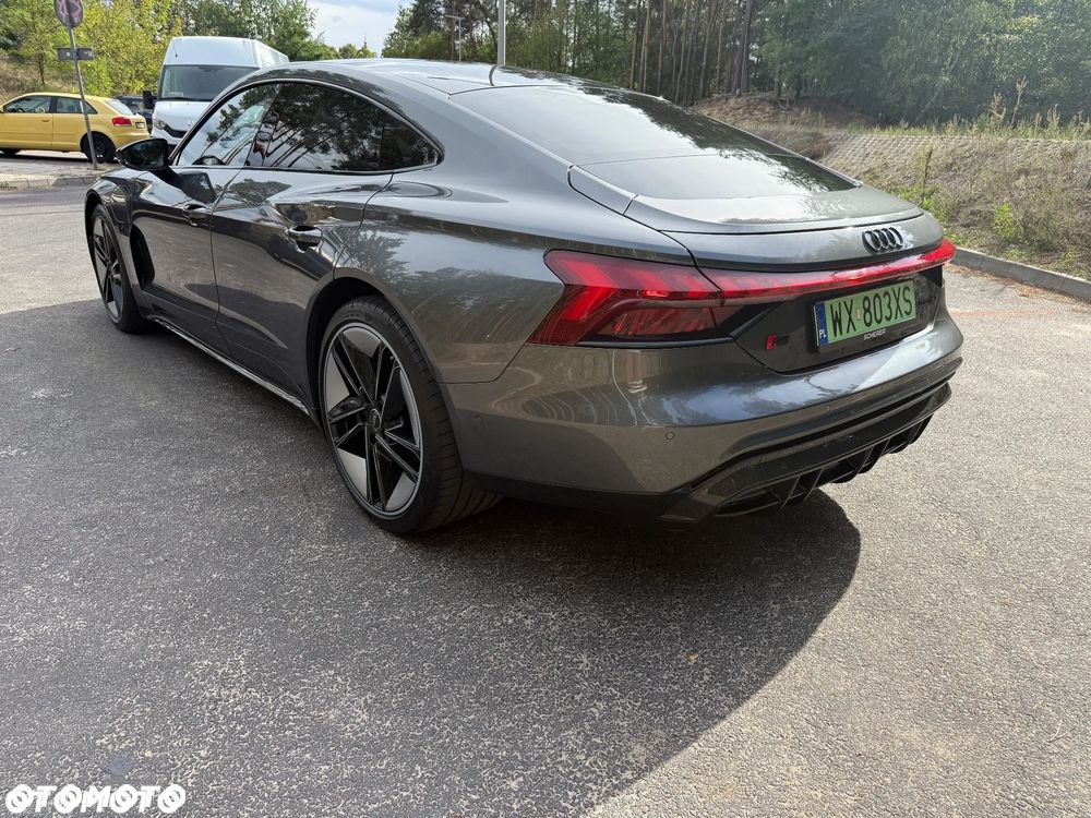 Audi e-tron GT - 1