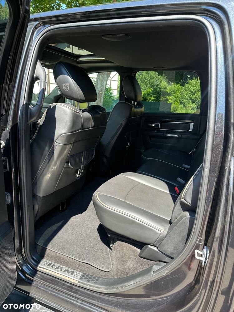 Dodge RAM 5.7 4x4 - 15