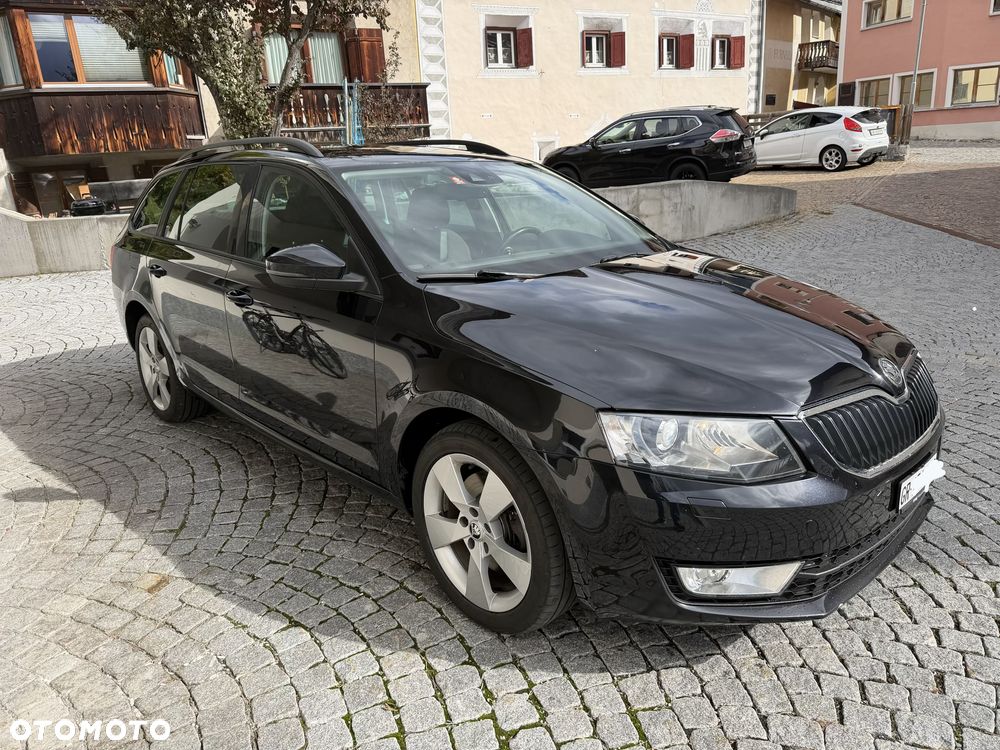 Skoda Octavia 2013 photo 3