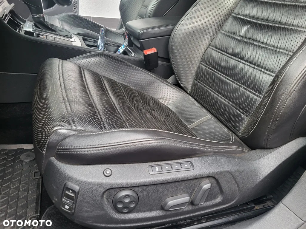Volkswagen Passat CC 2.0 TSI DSG - 12