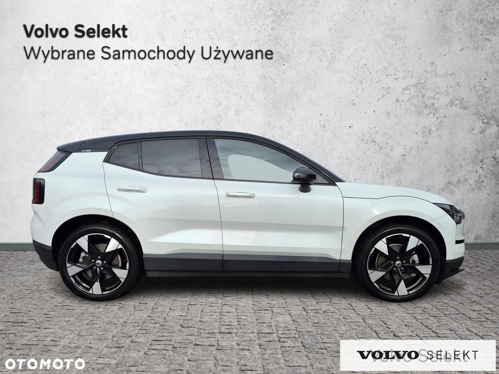 Volvo EX30 - 8
