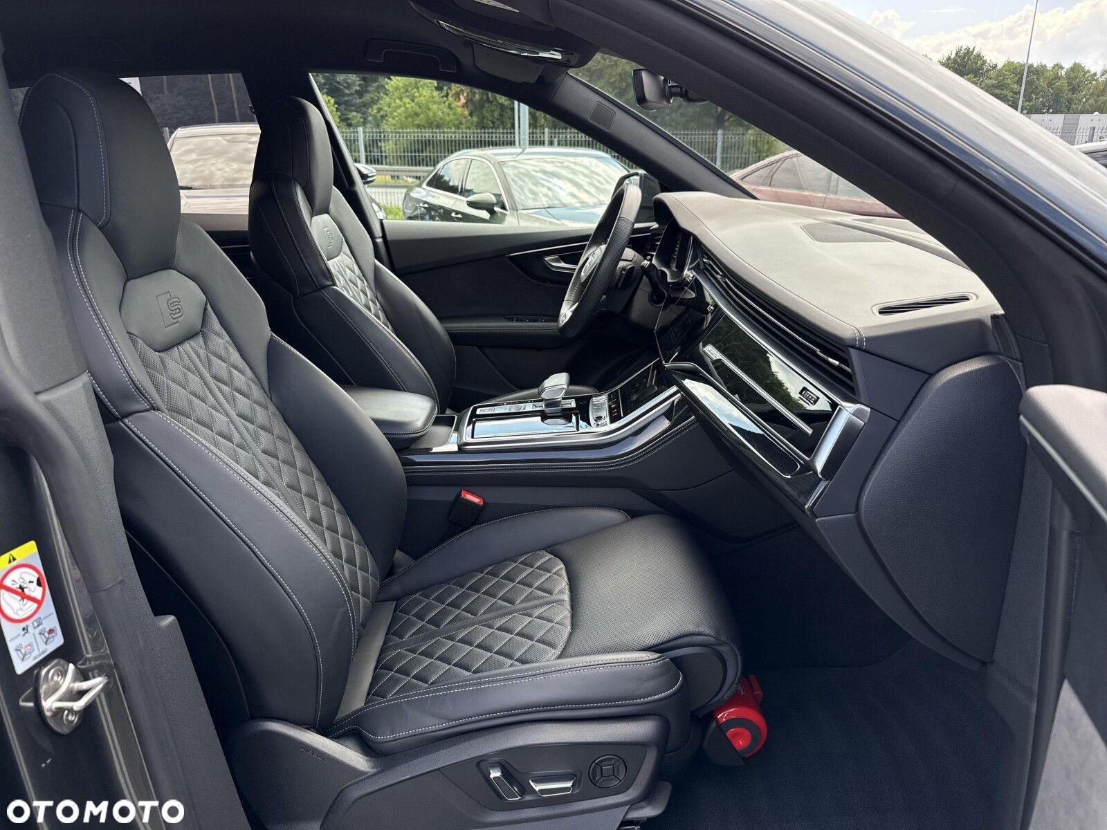Audi Q8 - 14