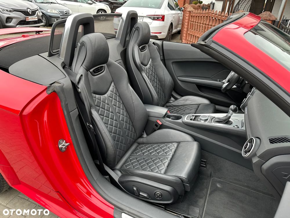 Audi TT Roadster - 19