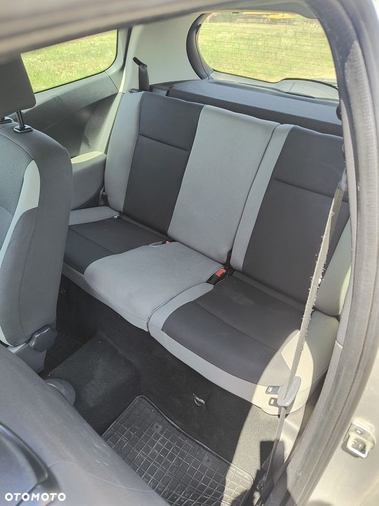 Renault Clio - 16