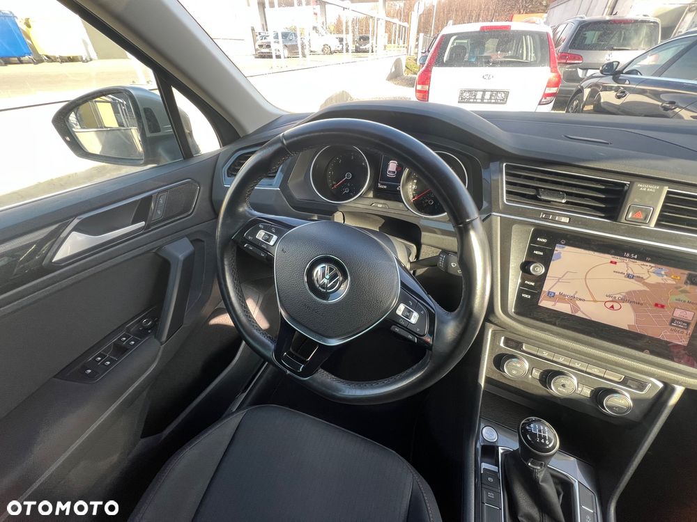 Volkswagen Tiguan 2.0 TDI SCR (BlueMotion Technology) Sound - 16