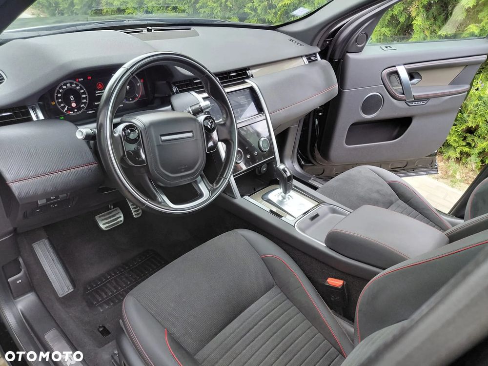 Land Rover Discovery Sport - 23