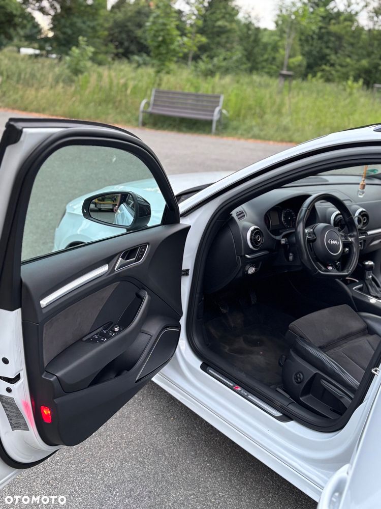 Audi A3 Sportback - 12