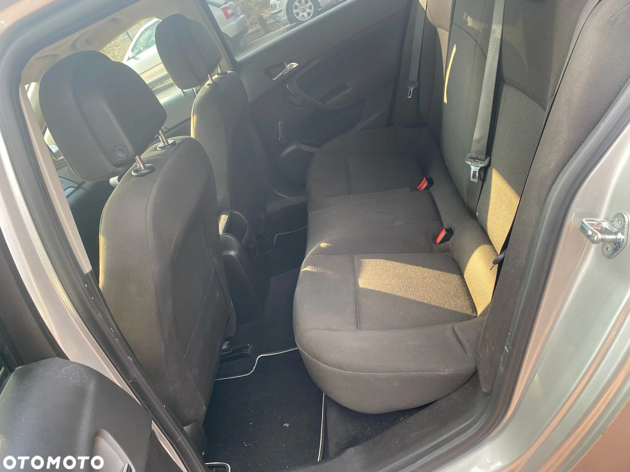 Opel Insignia 2.0 CDTI - 14