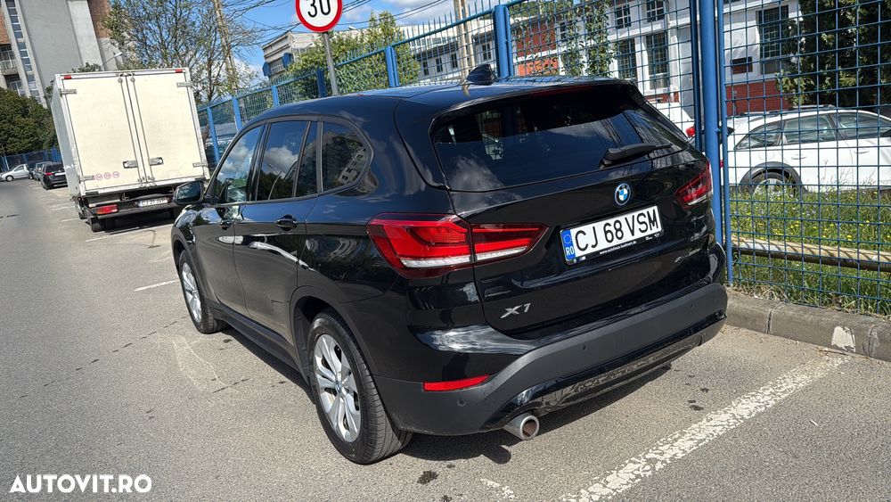 BMW X1 xDrive25e AT PHEV - 3
