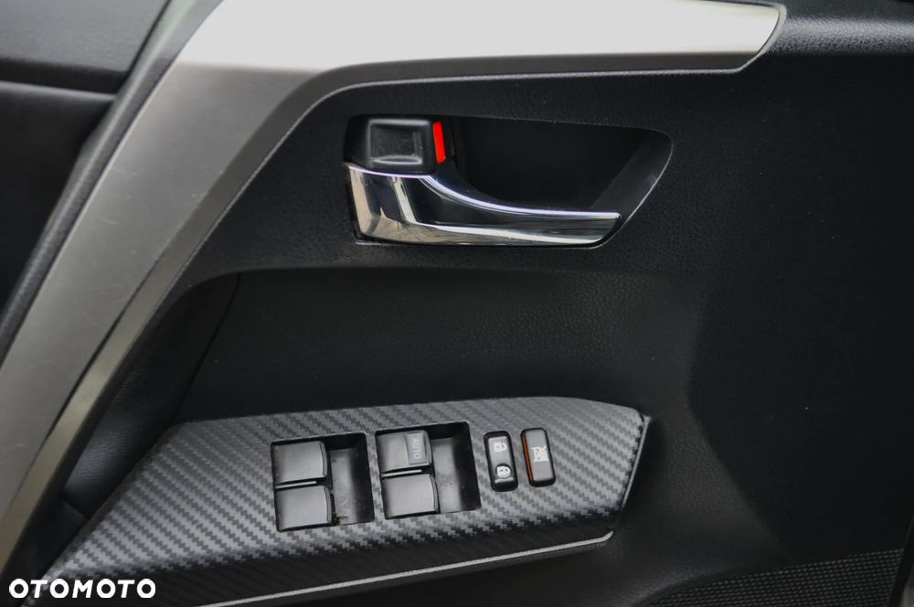 Toyota RAV4 2.2 D-4D 4x4 Executive - 33