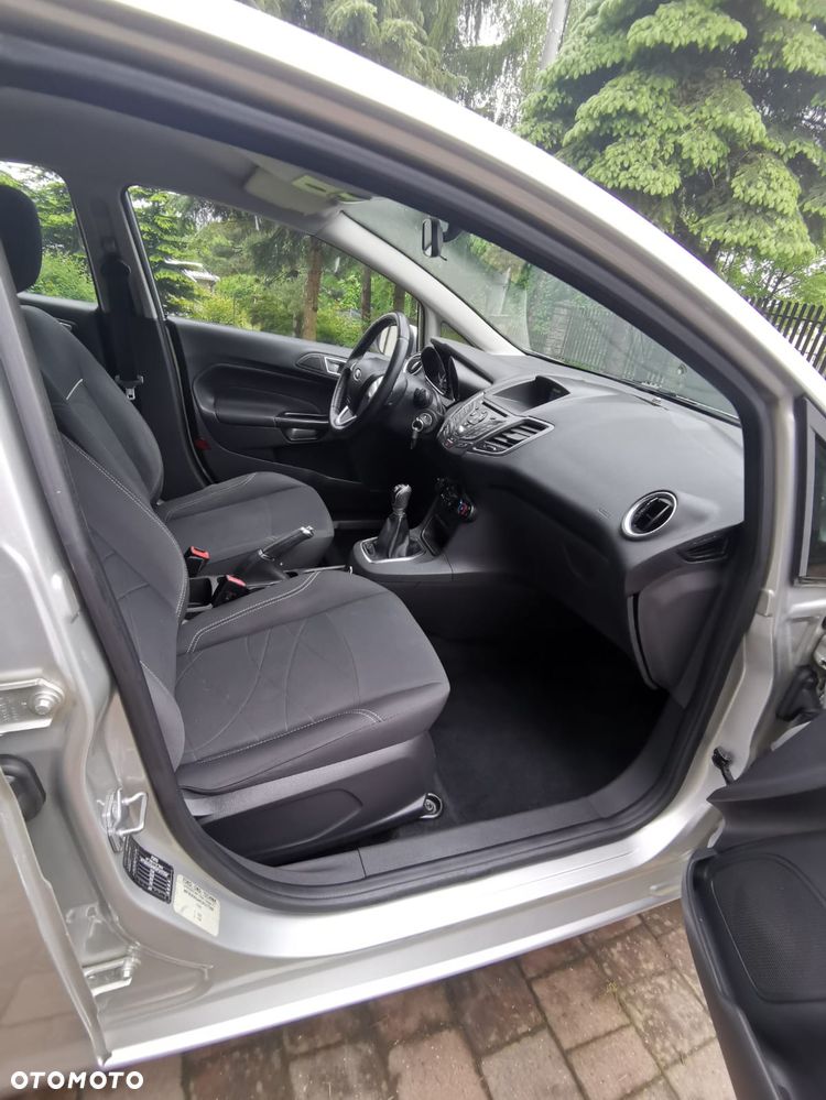 Ford Fiesta 1.4 Titanium EU5 - 19