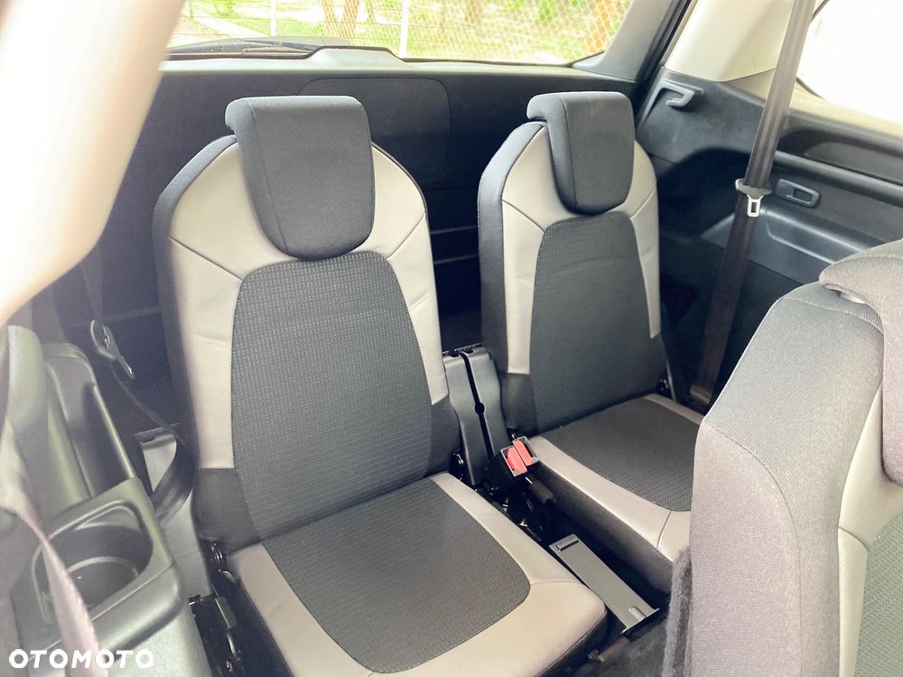 Citroën C4 Grand Picasso BlueHDi 150 SHINE - 19