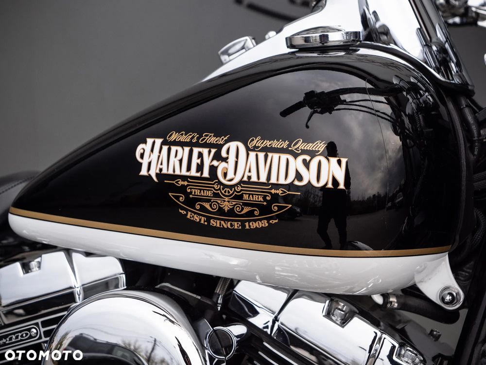 Harley-Davidson Softail Heritage Classic - 18