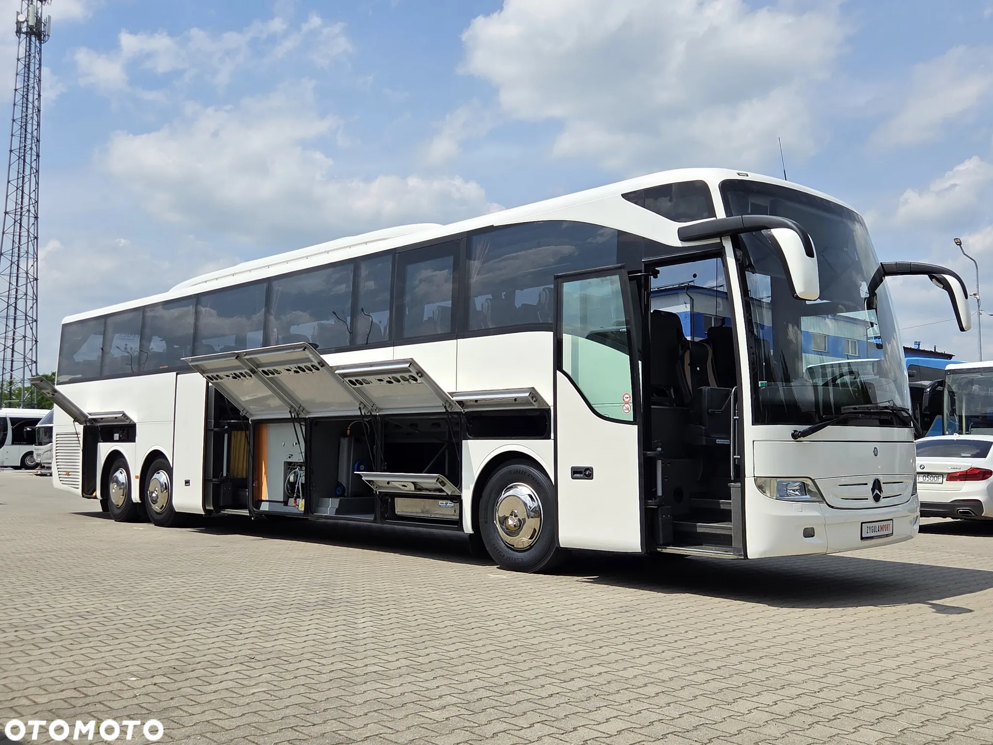 Mercedes-Benz TOURISMO RHD-L 14 METRÓW/ 61 MIEJSC LUXLINE / WC - 2