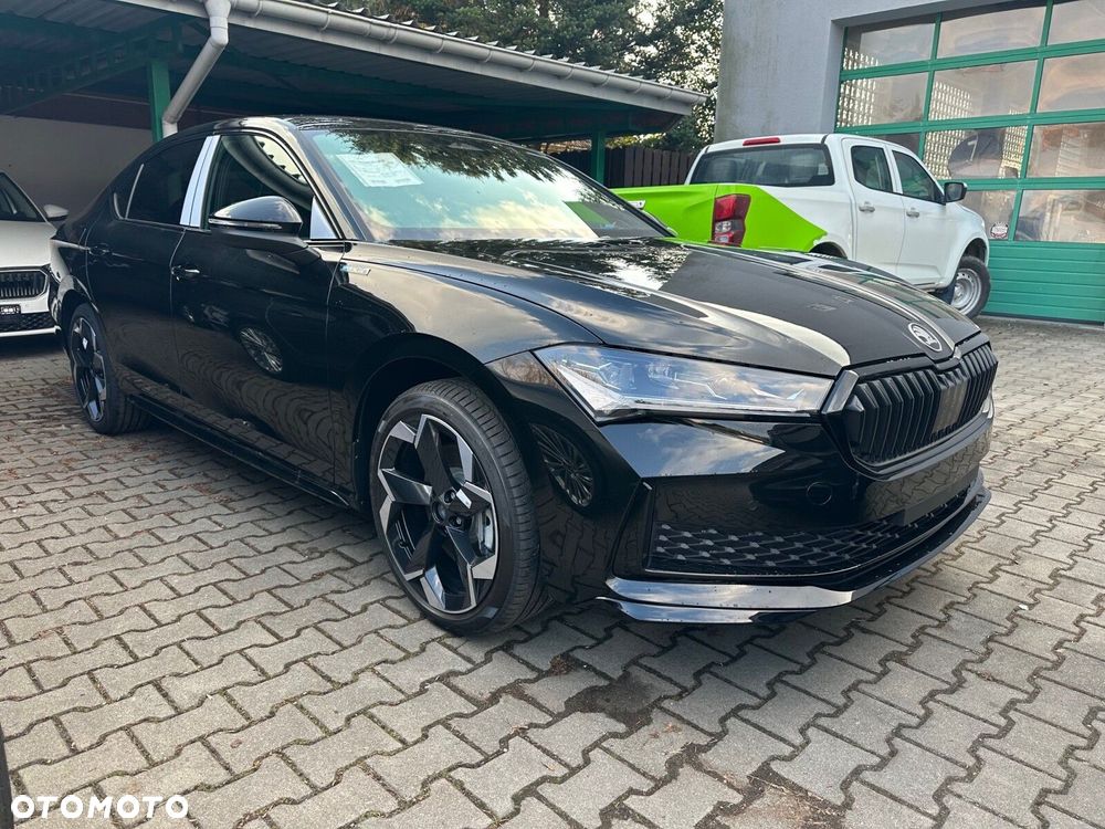 Skoda Superb 2.0 TDI SCR 4x4 Sportline DSG - 1