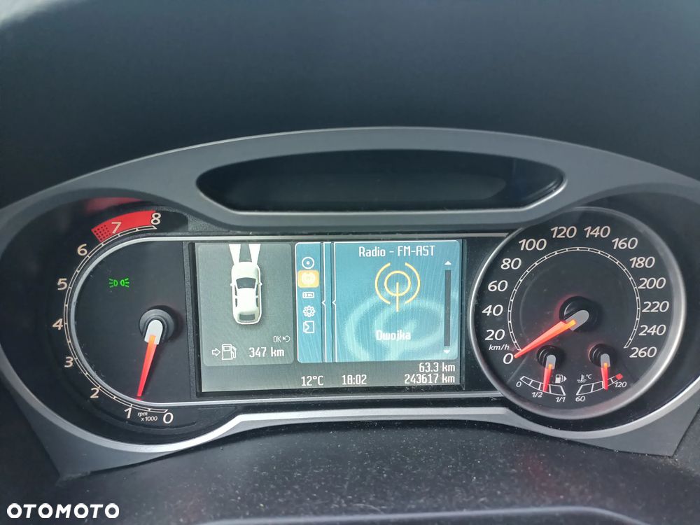 Ford Mondeo 2.0 Titanium - 14