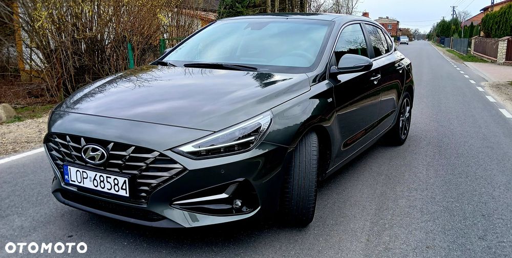 Hyundai i30 1.5 T-GDI 48V-Hybrid Intro - 4