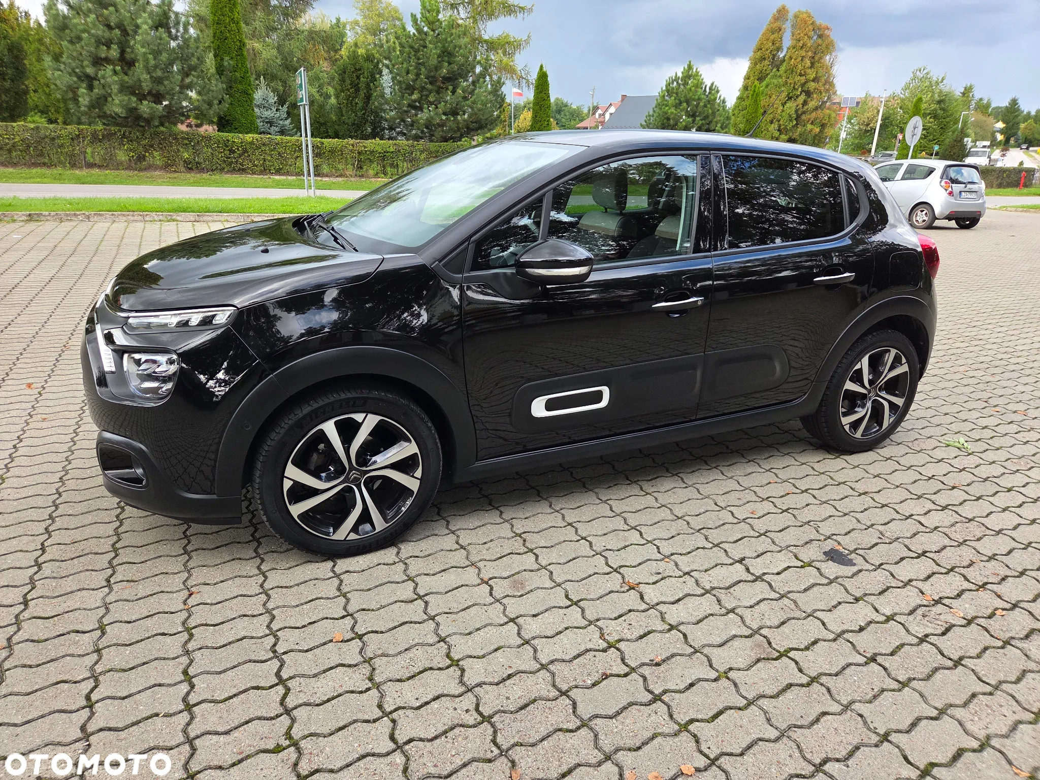 Citroën C3 1.2 PureTech GPF Shine S&S EAT6 - 18