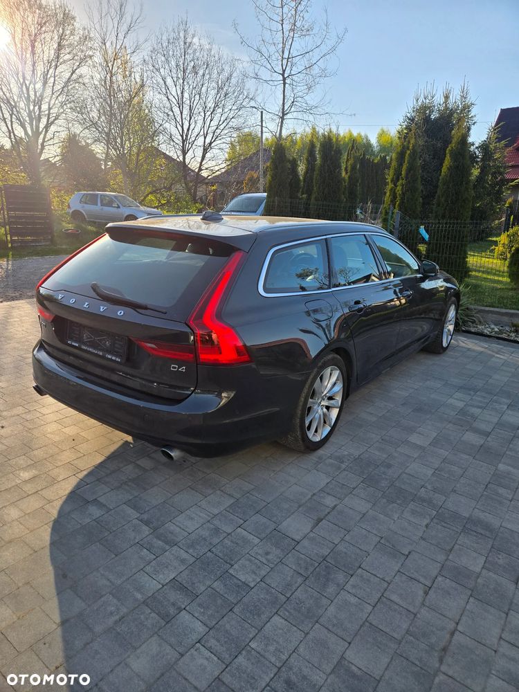 Volvo V90 B4 D Geartronic Momentum - 3