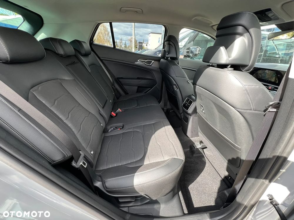 Kia Sportage 1.6 T-GDI HEV Anniversary 2WD - 18