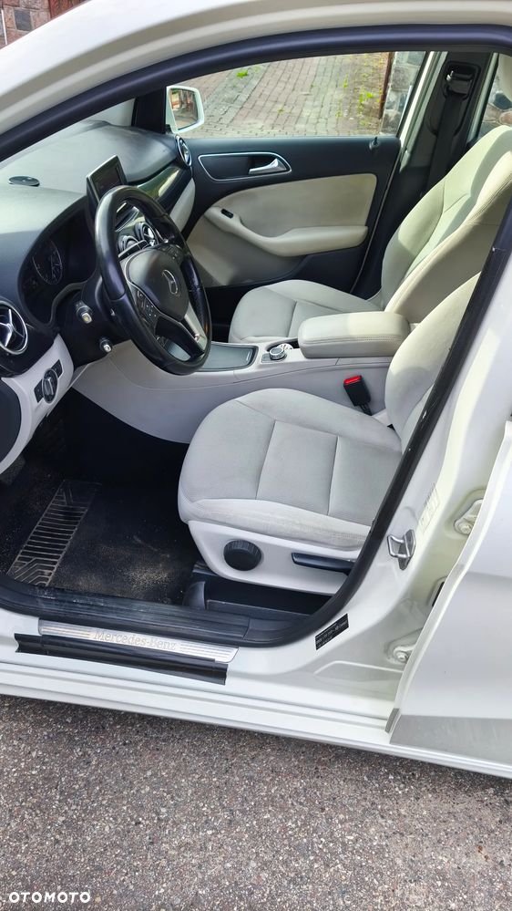 Mercedes-Benz Klasa B 180 CDI 7G-DCT - 7