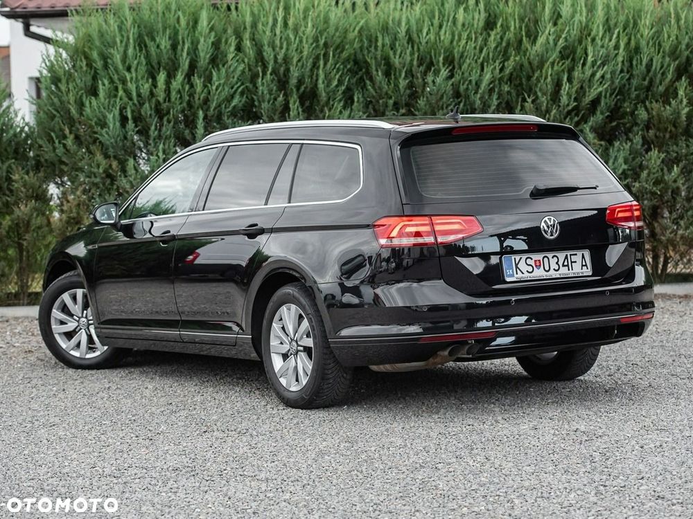 Volkswagen Passat - 9