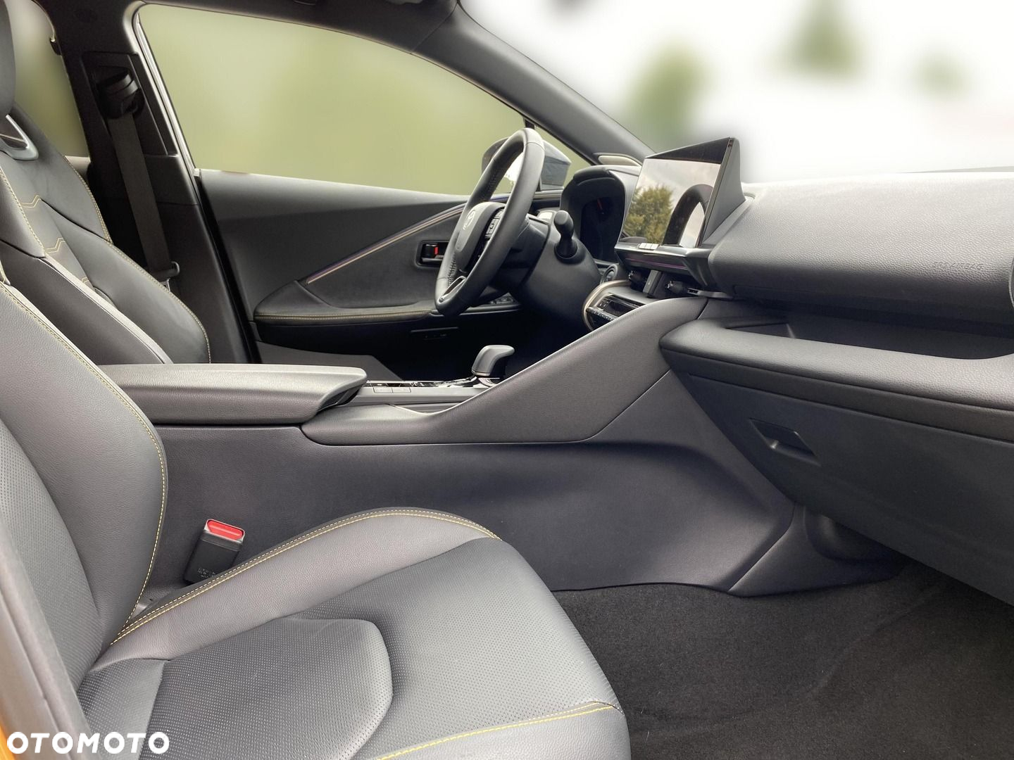 Toyota C-HR - 15