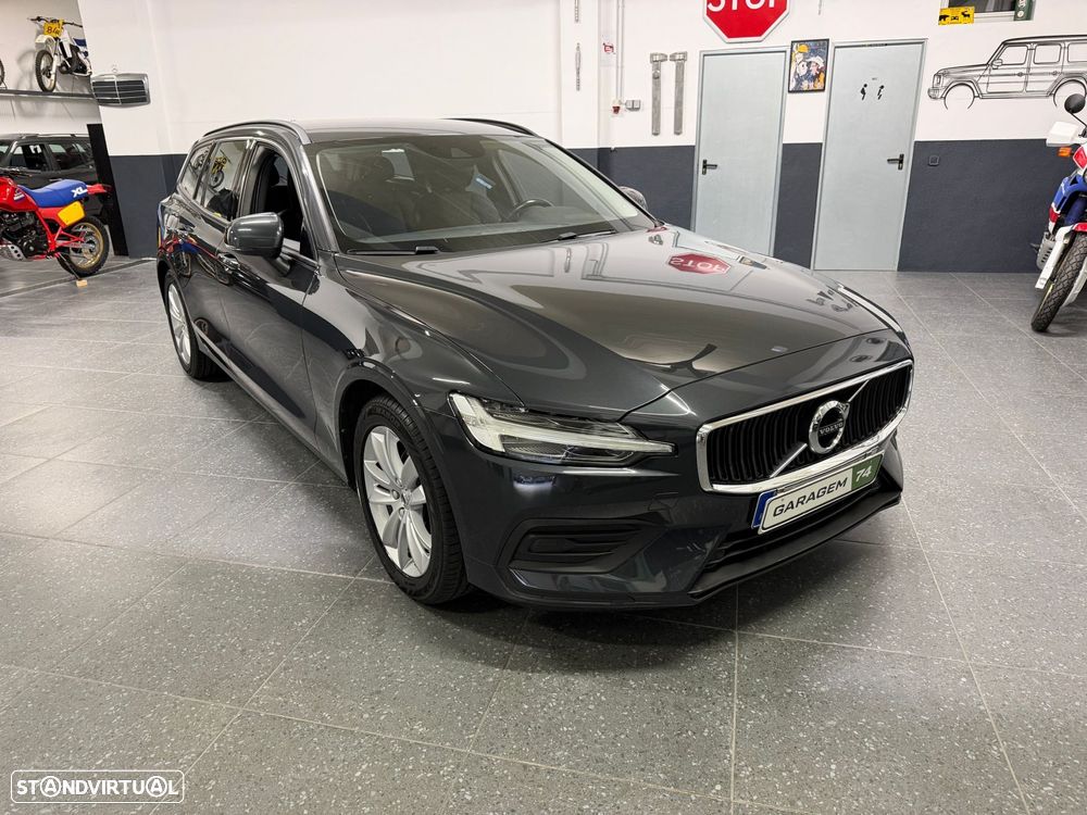Volvo V60 2.0 D3 Momentum - 24