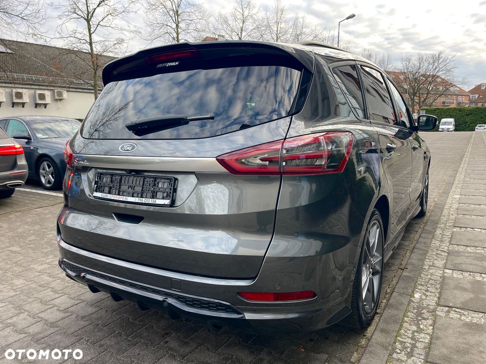 Ford S-Max - 6