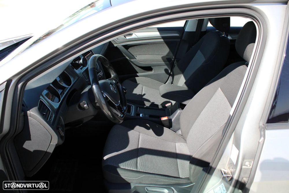 VW Golf Variant 1.6 TDi BlueMotion Trendline - 9