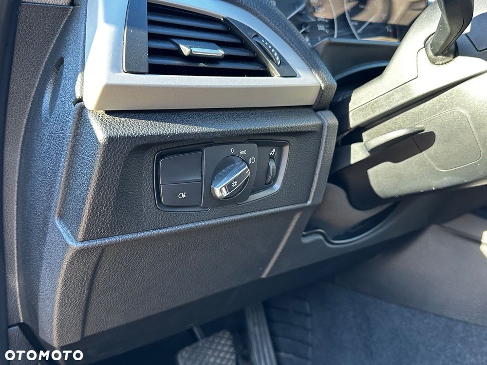 BMW Seria 1 118i - 14