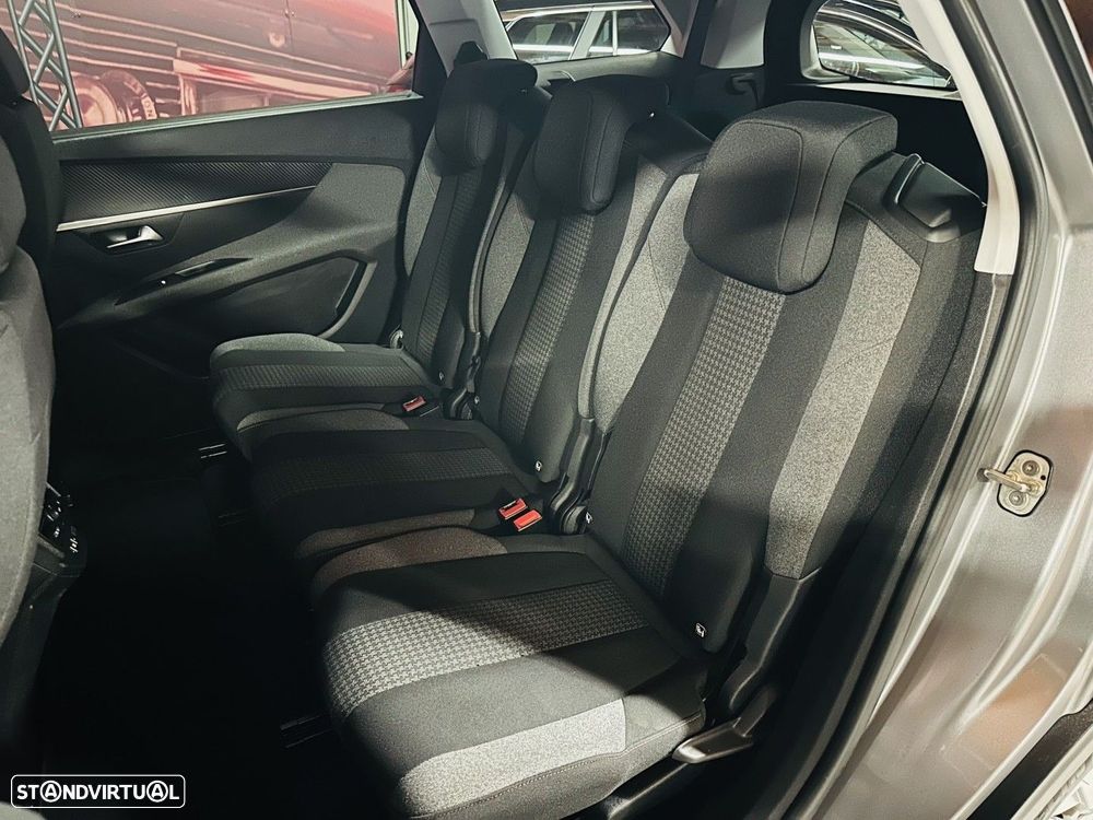 Peugeot 5008 PureTech 130 EAT8 Stop & Start Active - 7