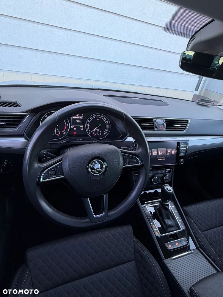 Skoda Superb 2.0 TDI 4x4 Style DSG - 28