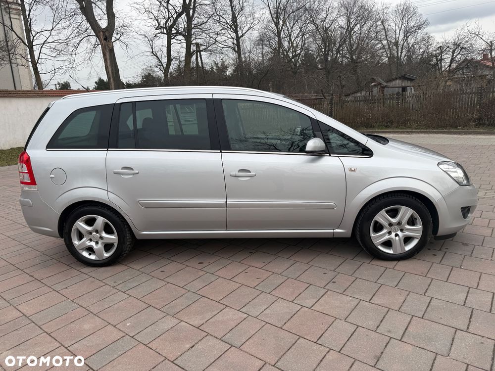 Opel Zafira 1.8 Family - 3