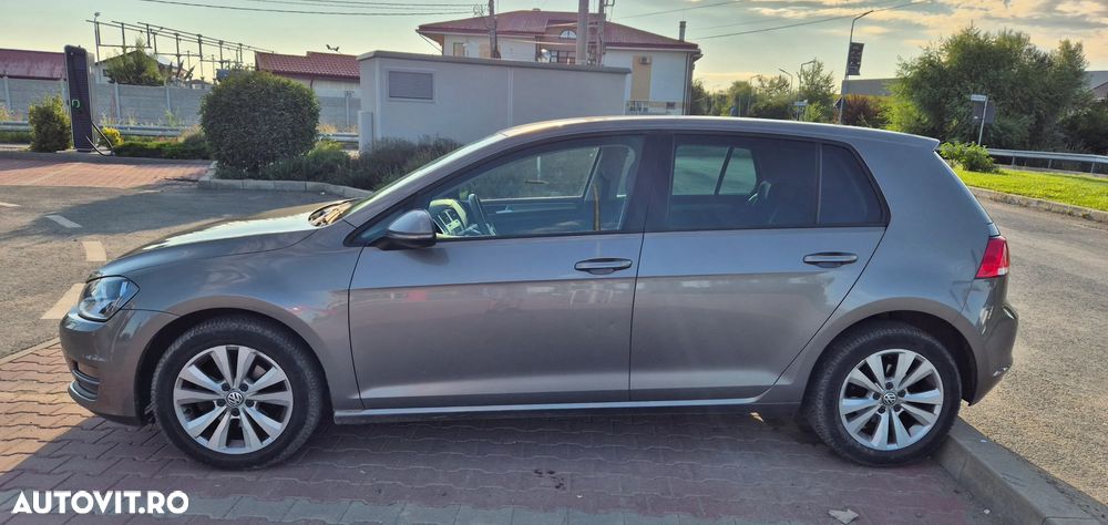 Volkswagen Golf 1.2 TSI BMT Comfortline - 5