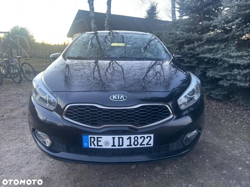 Kia Ceed 1.4 CVVT Dream Team Edition - 27
