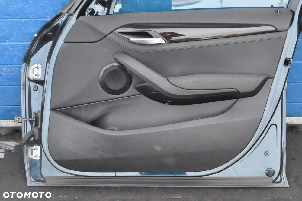 BMW X1 E84 DRZWI PRAWY PRZÓD PRZEDNIE - 11