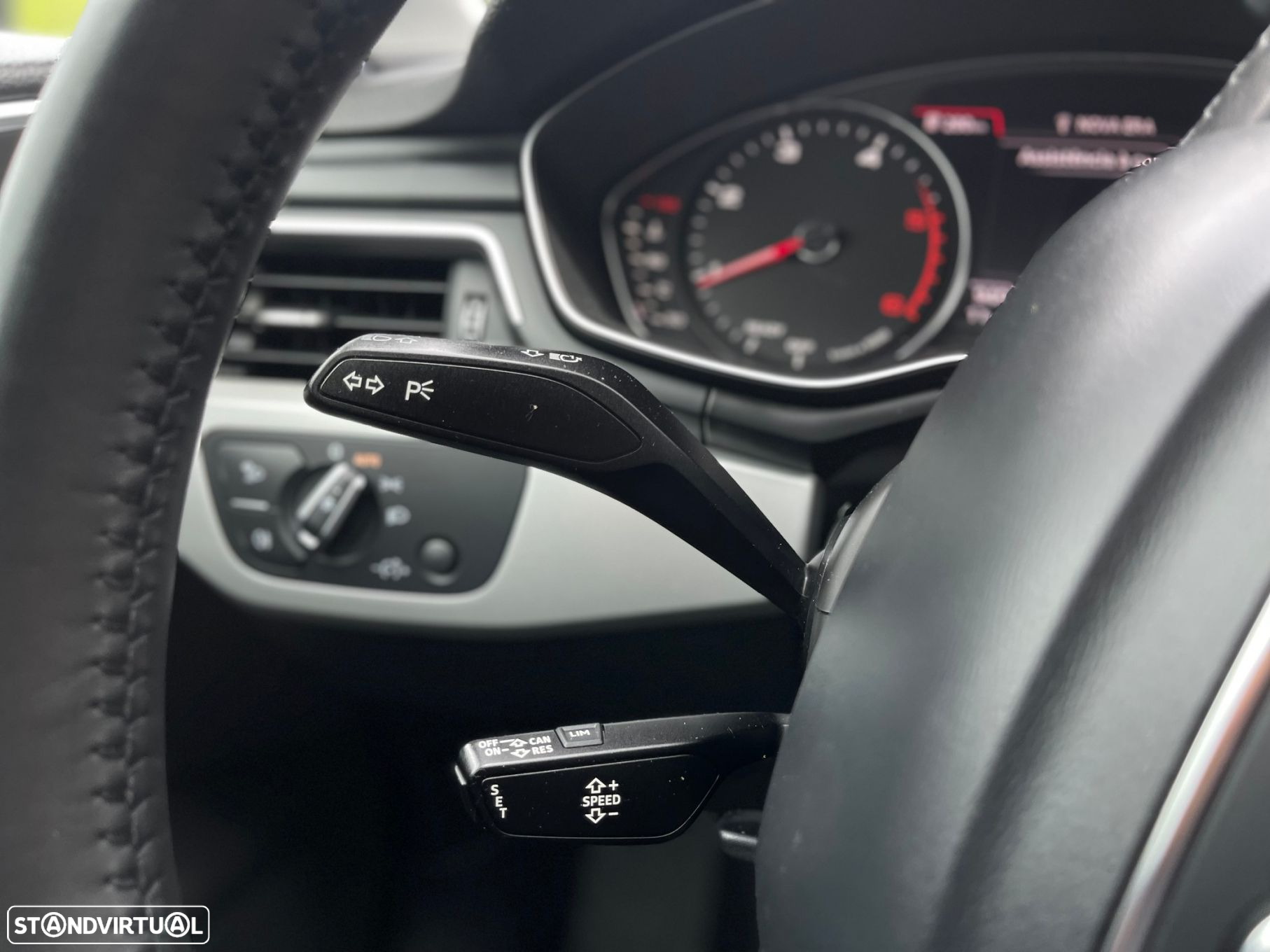 Audi A4 Avant 2.0 TDI S tronic - 15