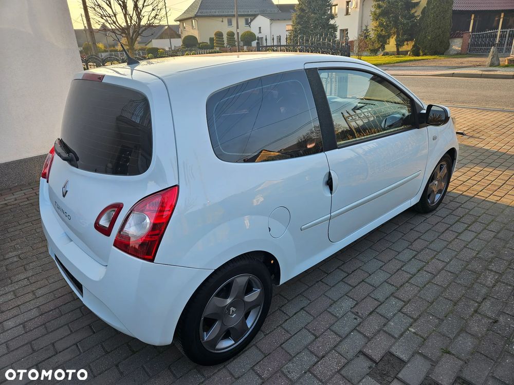 Renault Twingo 1.2 LEV 16V 75 Paris - 12