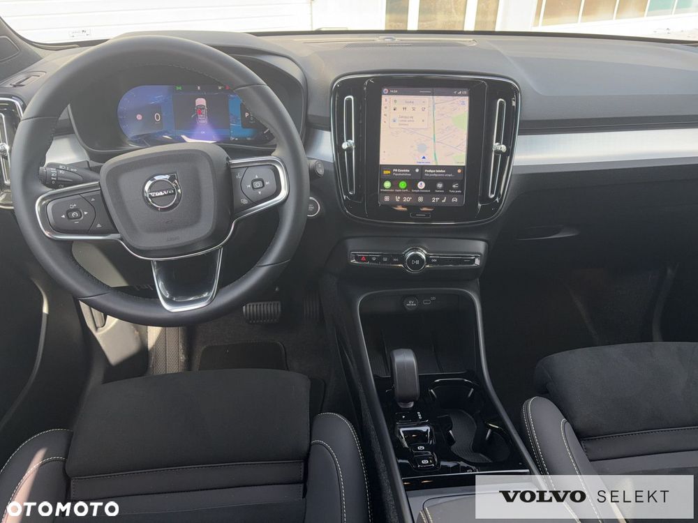 Volvo XC 40 B3 B DKG Plus Dark - 14