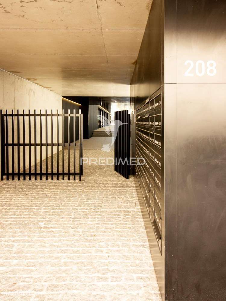 Apartamento T0 Novo - Grande imagem: 2/11