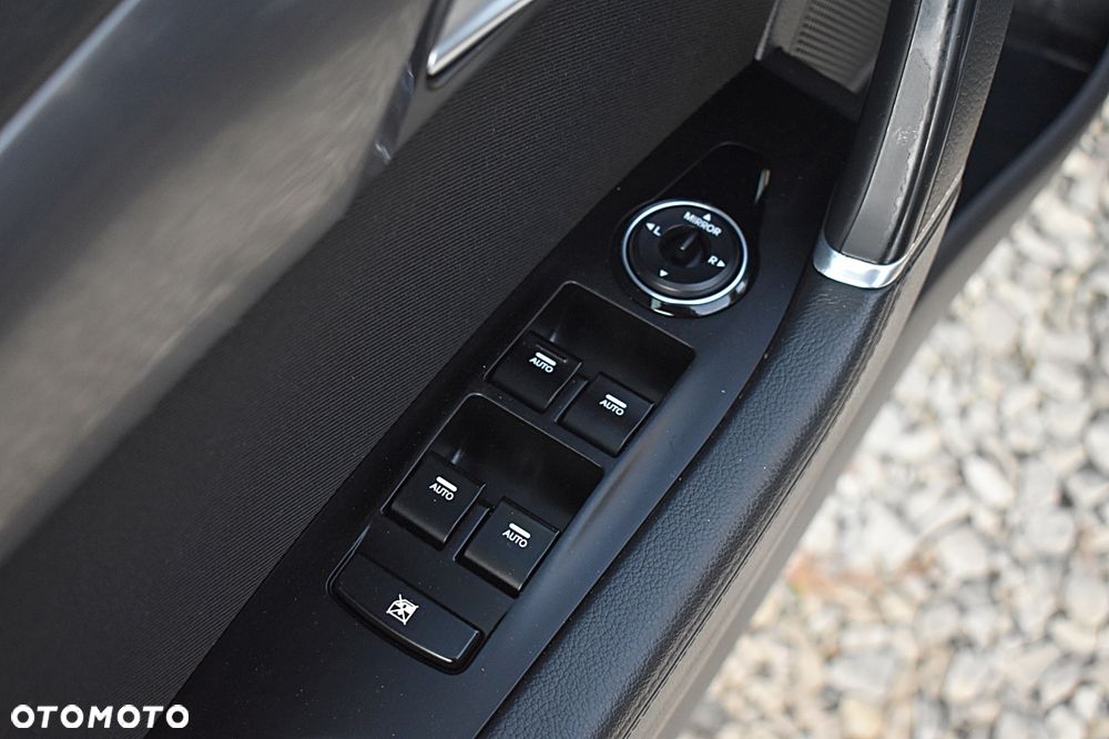 Hyundai i40 1.7 CRDi Automatik Premium - 35