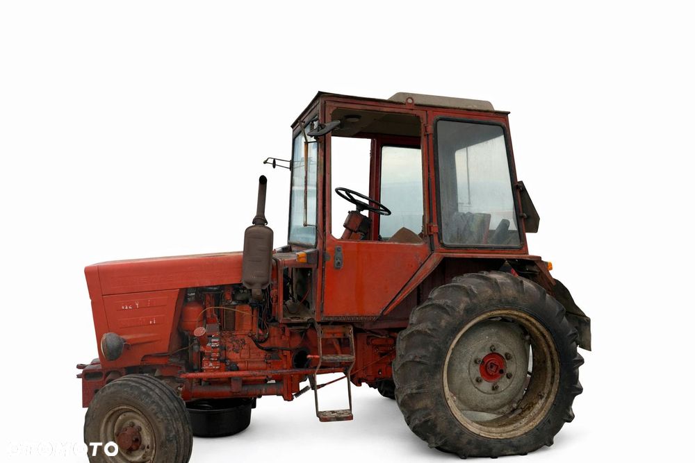 WLADIMIREC T-25A *CIĄGNIK NA CZĘŚCI* MASKA, LAMPA, DRZWI, LUSTERKO, ZDERZAK, GRILL, BŁOTNIK, KLAPA, BELKA, DESKA, FOTELE, KANAPA, ĆWIARTKA KIEROWNICA, TARCZE, ZACISKI, ZAWIESZENIE, KOMPLETNY PRZÓD, KOMPLETNY TYŁ, LICZNIK, ZEGARY, PRAWE LEWE PRZÓD TYŁ