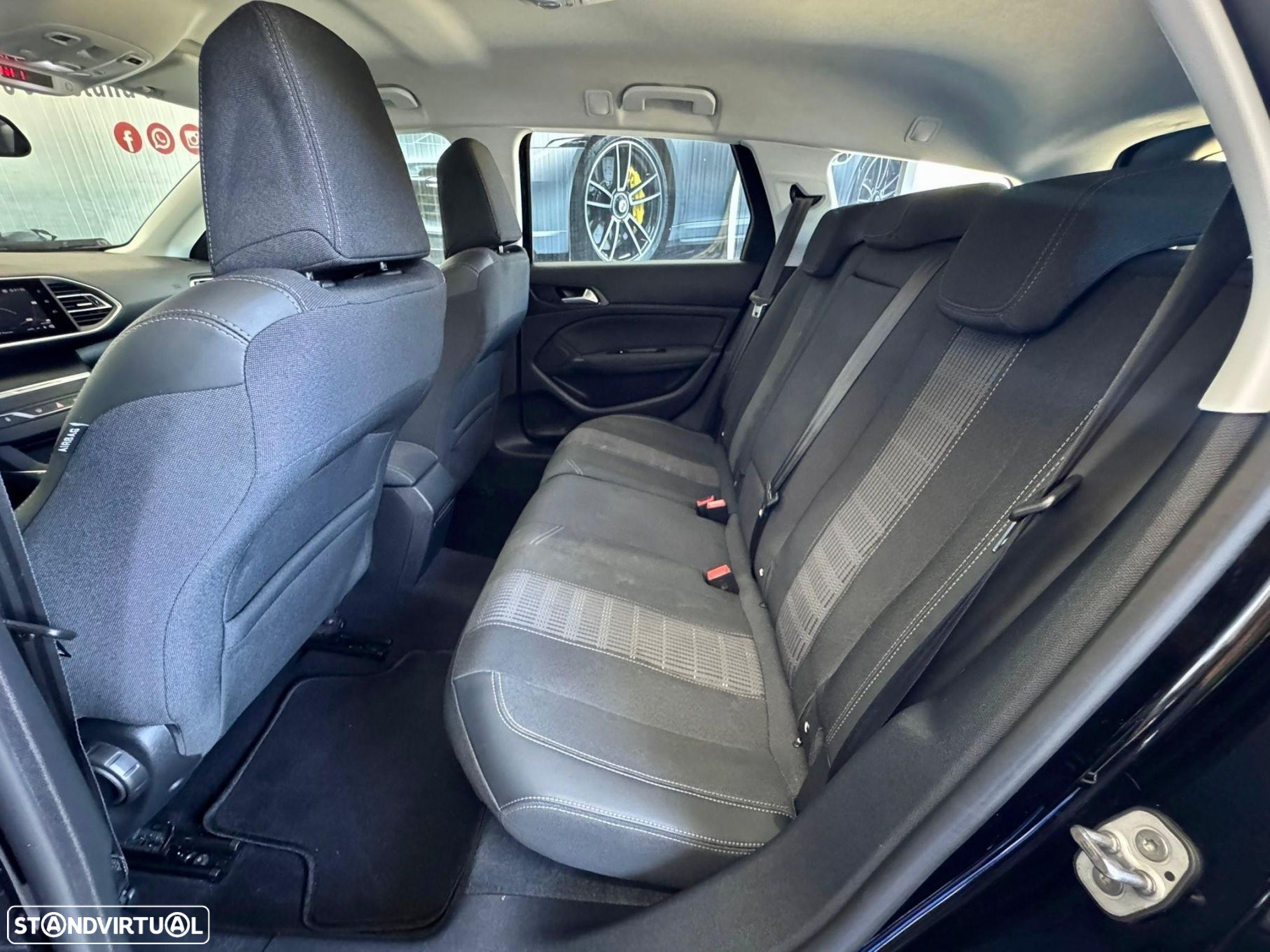Peugeot 308 SW 1.5 BlueHDi Allure - 17